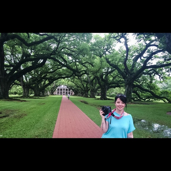 Meet your Posher, Kim - Picture 5 of 8